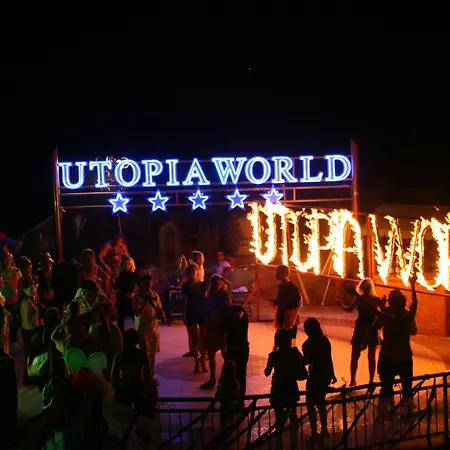 Utopia World Курортный комплекс