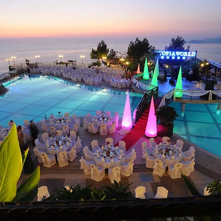 Utopia World Курортный комплекс 5*
