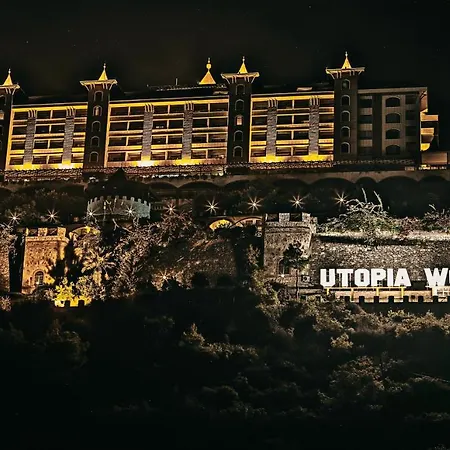 Курортный комплекс Utopia World 5*